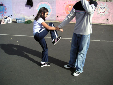 kneeup
